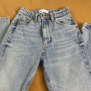 Zara Jeans